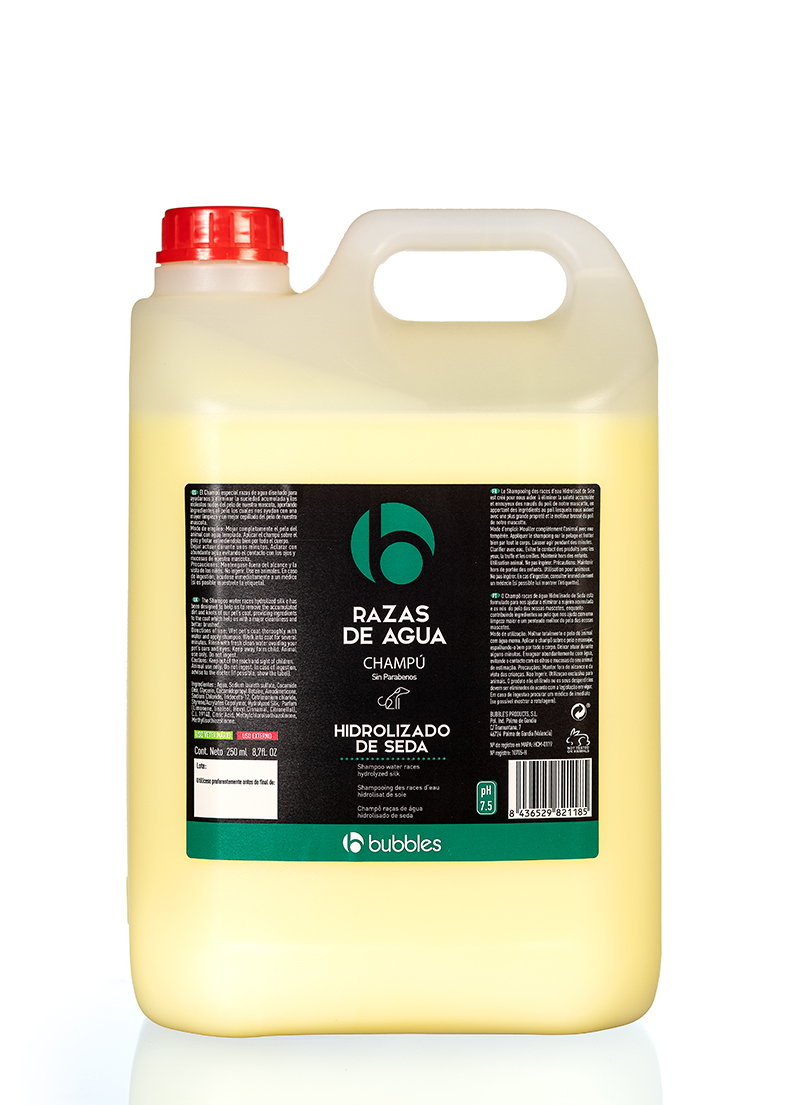 Bubbles® Feuchtigkeits-Hundeshampoo mit Seidenprotein 5l Bubbles® Feuchtigkeits-Hundeshampoo mit Seidenprotein 5l