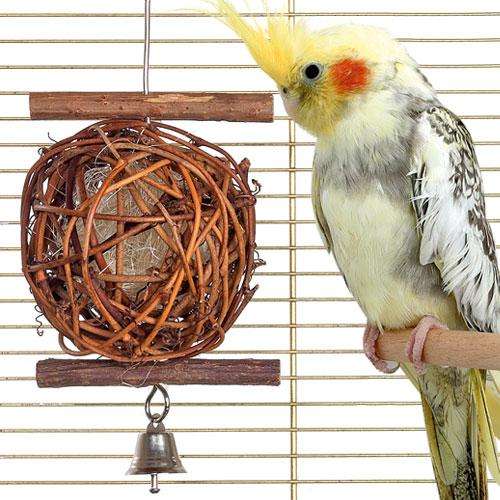 Karlie Wooden Bird Ball - 10 cm Karlie Wooden Bird Ball - 10 cm